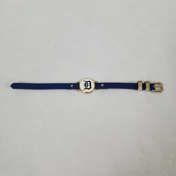 Detroit Tigers MLB Rustic Cuff Bracelet Genuine Leather Blue Wristband NEW - Picture 1 of 6
